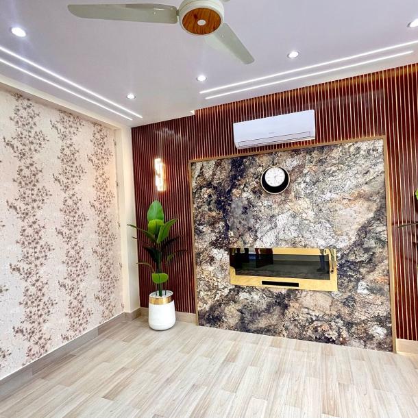 Brand New Luxurious 10 Marla House Available For Sale In DHA Lahore Phase 7-6