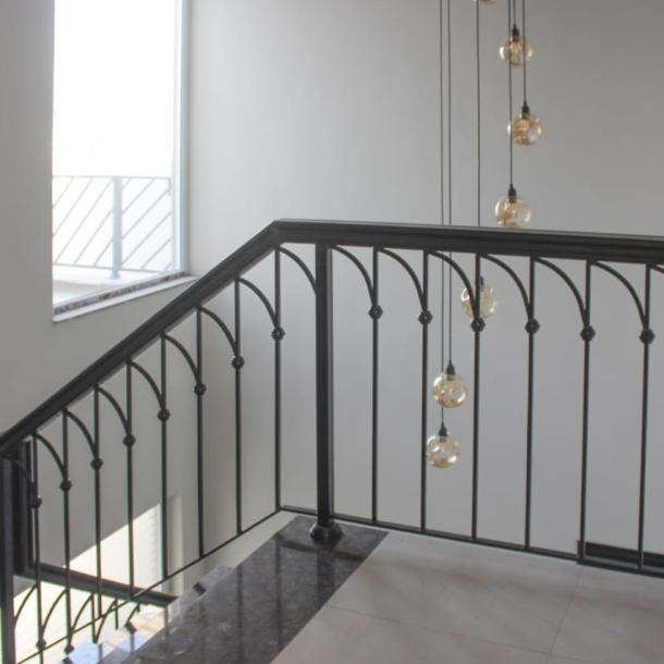 1 Kanal Beautiful House Availabel For Sale In DHA Lahore Phase 7-6