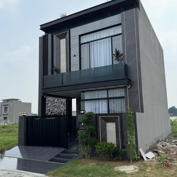 Classical Style 5 Marla Beautiful House Available For Sale In DHA Lahore Phase 9-2