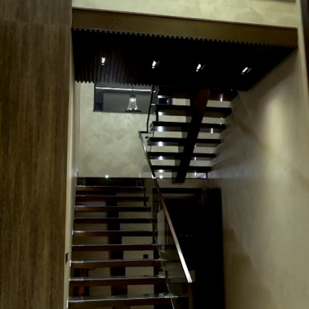 Beautiful 10 Marla Beautiful House Available For Sale In DHA Lahore Phase 7-7