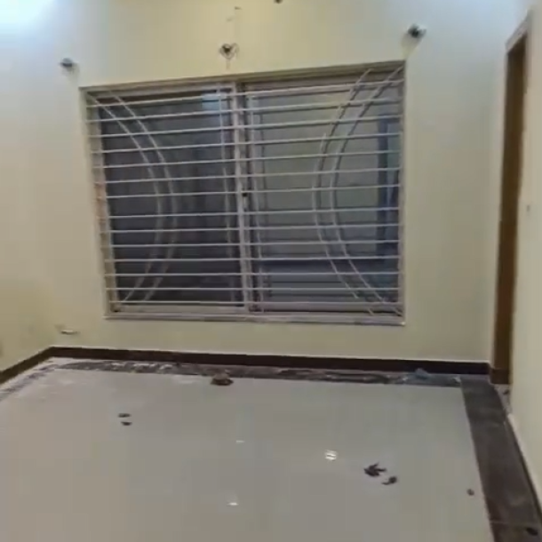 10 Marla Prime Location House Available For Rent In DHA Islamabad-3