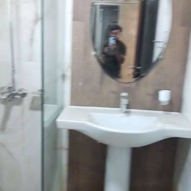 10 Marla Apartment Available For Rent In Askari 10-6