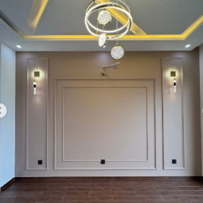 Modern Design 10 Marla House Available For Sale In DHA Lahore