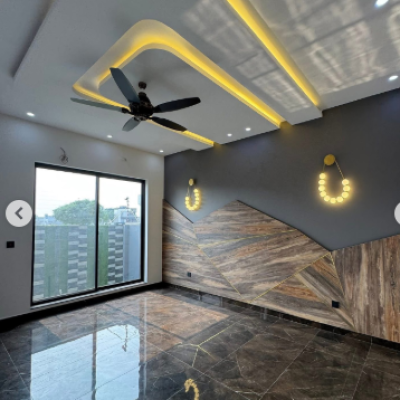 Modern Design 10 Marla House Available For Sale In DHA Lahore