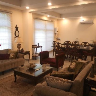 Beautiful Design 1 Kanal Lower Portion For Rent In DHA Lahore Phase 3