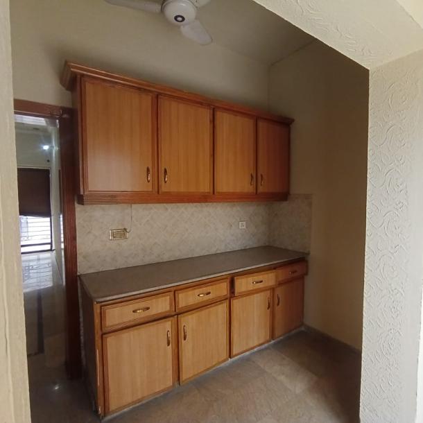 Prime Location 1 Kanal Upper Portion For Rent In DHA Lahore Phase 2-5