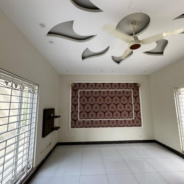 1 Kanal Lower Portion available For Rent In DHA Lahore Phase 6-2