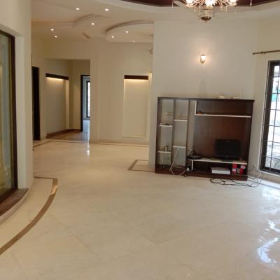 Top Location 1 Kanal House Available For Sale In DHA Lahore Phase 4 Block DD