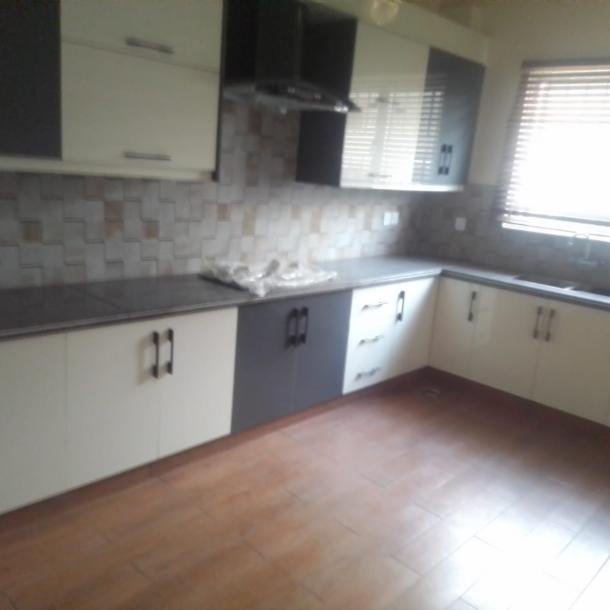 Ideal Location 10 Marla Apartment Available For Rent In Askari 11 Sector B-4