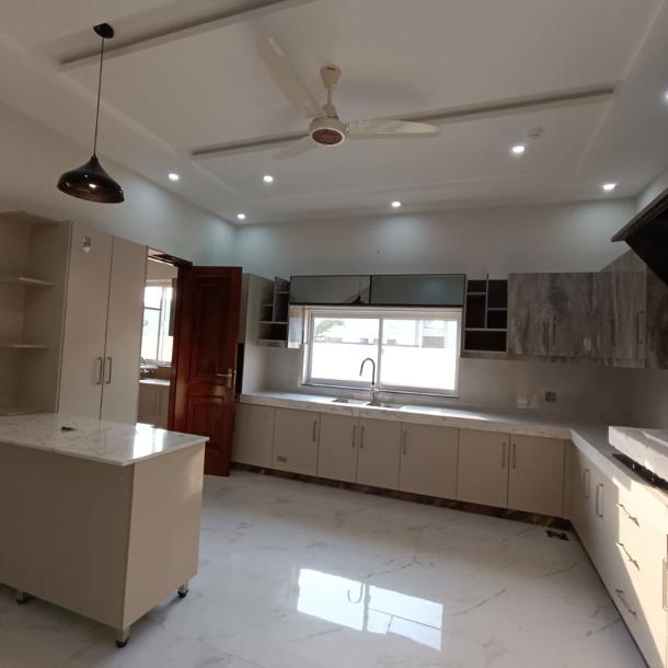 Elegant 1 Kanal Bungalows Upper Portion Available For Rent In DHA Lahore Phase 7-4