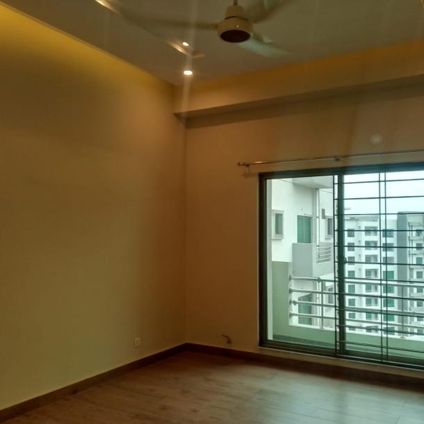 Top Location 3 Bedrooms Lower Portion Available For Rent In DHA Lahore Phase 7-1
