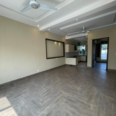 5 Marla Beautiful House Available For Sale In Bahria Enclave Bahria Town Islamabad-4