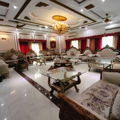 DHA Phase 8 Luxury 5 Kanal House Available For Rent-7