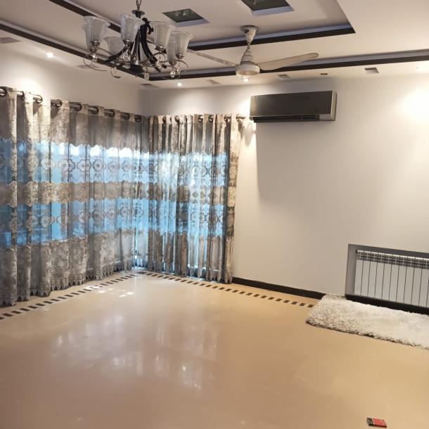 Prime Location 1 Kanal Lower Portion Available For Rent in DHA Lahore Phase 3-13