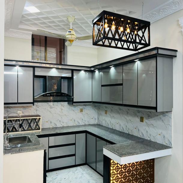 10 Marla Beautiful House Available For Sale In New Metro City Sarai Alamgir Kharian-5