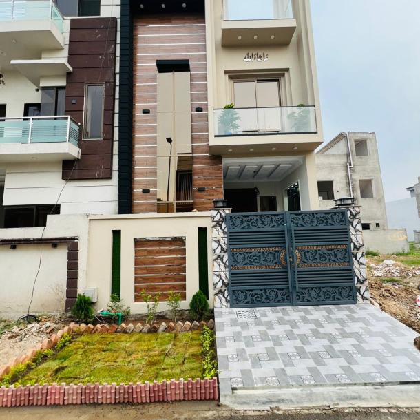 3 Marla Luxury Designer House Available For Sale In New Metro City Sarai Alamgir Kharian-1