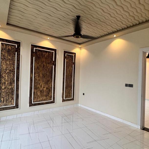 Luxurious 11 Marla House Available For Sale In New Metro City Sarai Alamgir Kharian-3