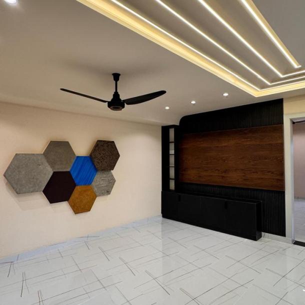 Luxurious 11 Marla House Available For Sale In New Metro City Sarai Alamgir Kharian-11