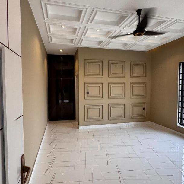 Luxurious 11 Marla House Available For Sale In New Metro City Sarai Alamgir Kharian-20