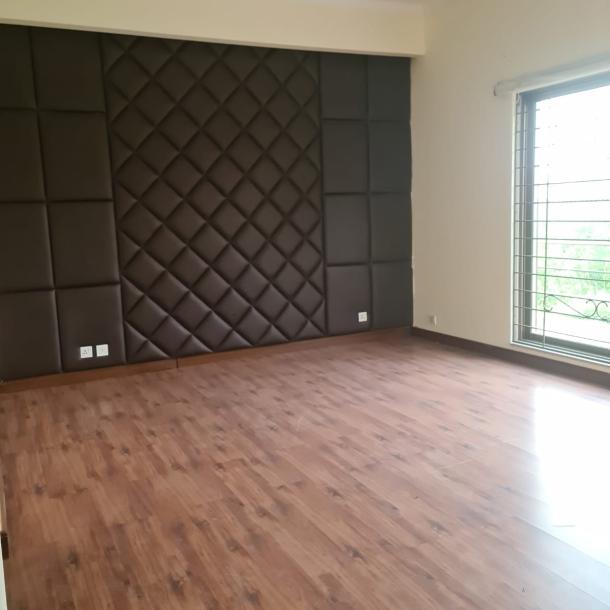 Beautiful 1 Kanal Upper Portion Available For Rent In DHA Lahore Phase 3-3