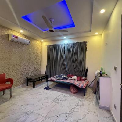 7 Marla Beautiful House Available For Sale In DHA Lahore Phase 6