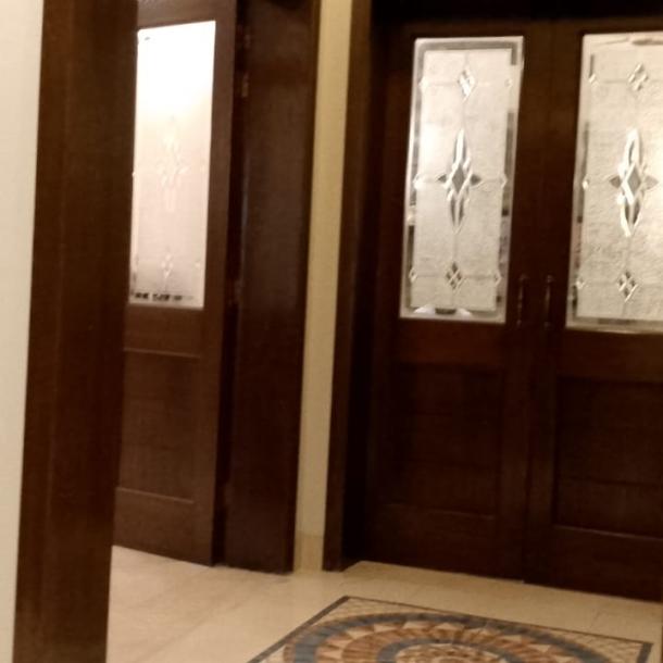 DHA Phase 4 Beautiful 1 Kanal Prime Location Used House Available For Sale In DHA Lahore Phase 4-6