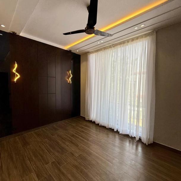 Beautiful 5 Marla House Available For Sale In DHA Lahore 9 Town-4