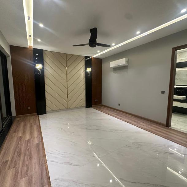 Ultra Modern Design 1 Kanal House Availabel For Sale In DHA Lahore Phase 6-2