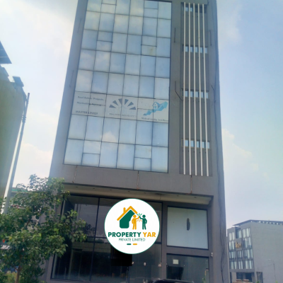 8 Marla Commercial Plaza Available For Rent In DHA Lahore Phase 8 Broadway D-1