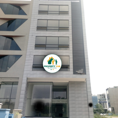 Brand New 8 Marla Commercial Plaza Available For Rent In DHA Lahore Phase 8 Broadway C