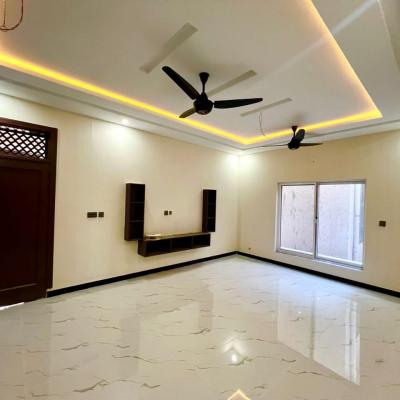 Luxury 14 Marla Double Story House Available For Sale In F-17 Telegarden Islamabad-10