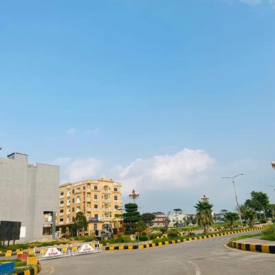 1 Kanal Prime Location Plot Available For Sale In F-17 Telegarden Islamabad