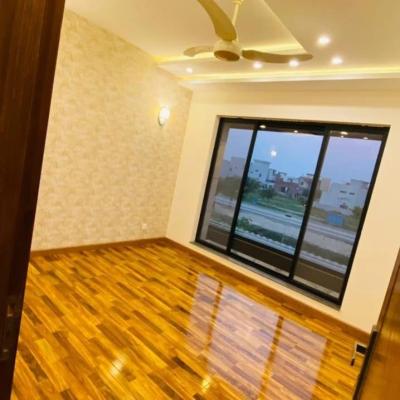 For Rent: Modern 5 Marla House Main Road Facing, 9 Town DHA Lahore