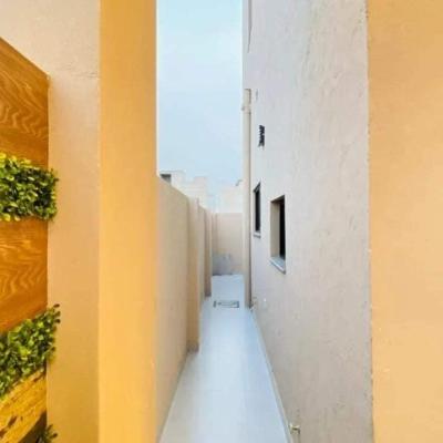 For Rent: Modern 5 Marla House Main Road Facing, 9 Town DHA Lahore-2