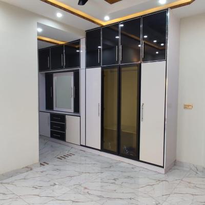 10 Marla upper portion House For Rent plantnium block Demand 60k