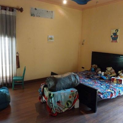 Spacious 1 Kanal Upper Portion For Rent in DHA Phase 1 - 3 Beds, 3 Baths