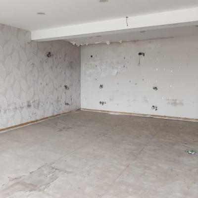 Phase 6- cca1 -4 marla 4th floor rent 60k Office