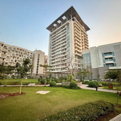 penta Square by DHA beautiful One bed apartment for Rent
