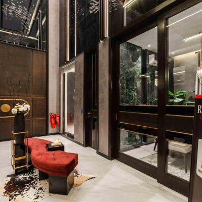 1 Kanal Furnished Extra Veganza House with Swimming Pool and Full Basement for Sale in DHA Phase 7 Lahore