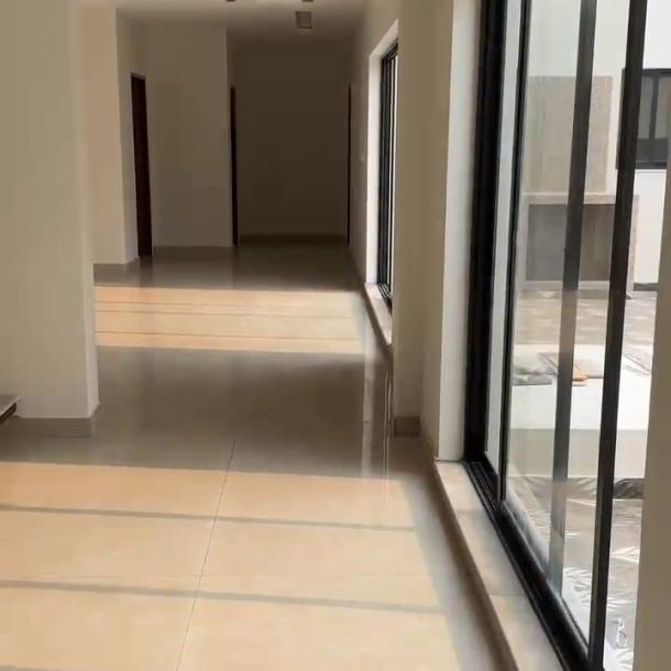 Phase 6 1 Kanal upper portion For Rent Lower portion locked-11