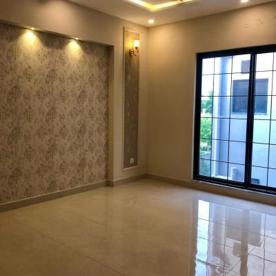 Lake City 5 Marla Brand New House For Sale