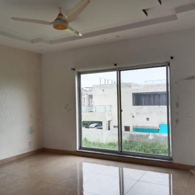 1 kanal upper portion for Rent In DHA phase 8 Lower portion locked