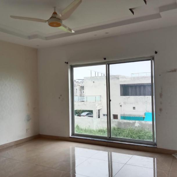 1 kanal upper portion for Rent In DHA phase 8 Lower portion locked-9