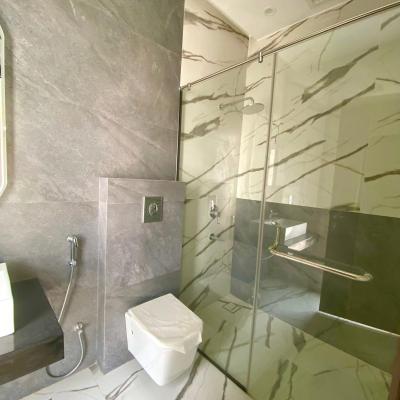 M8 B1 5 Marla Brand New House For Sale Near To Main 150 Feet Road-12