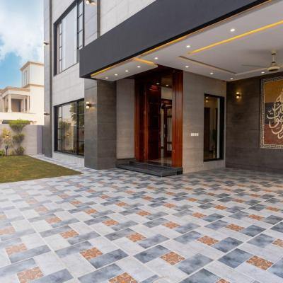 1 Kanal Super Bungalow in Phase 7 DHA Lahore at a very reasonable price of Rs.8.5 crore-2