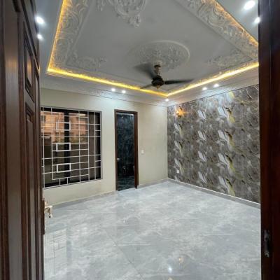 10 marla Lower Portion available for rent