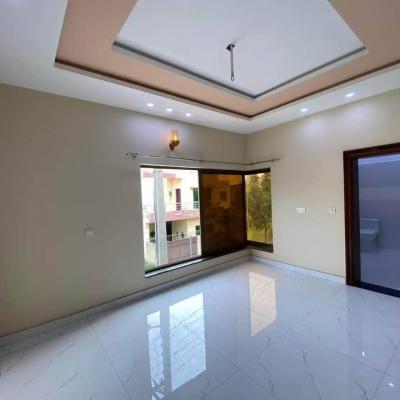 5 Marla Modern House With Gas For Sale In DHA Phase 11 Rahbar