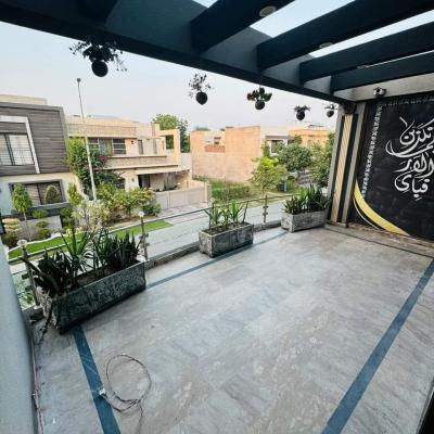 10 Marla upper portion Fully furnished For Rent Suprat entrance