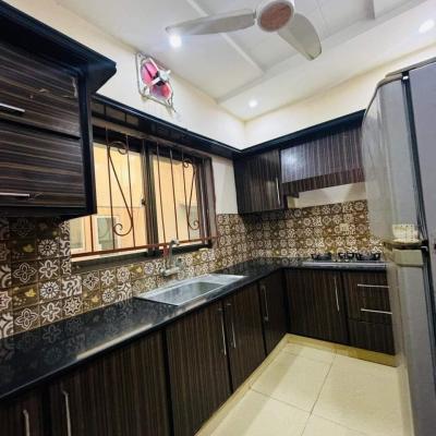 10 Marla upper portion Fully furnished For Rent Suprat entrance