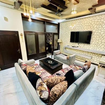 Sale offer in Johar Twon 6 Marla House For Sale